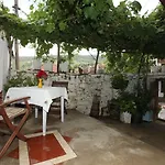 Otel Kirkinca 3*