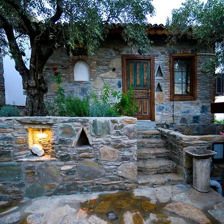 Hotel Kirkinca 3*