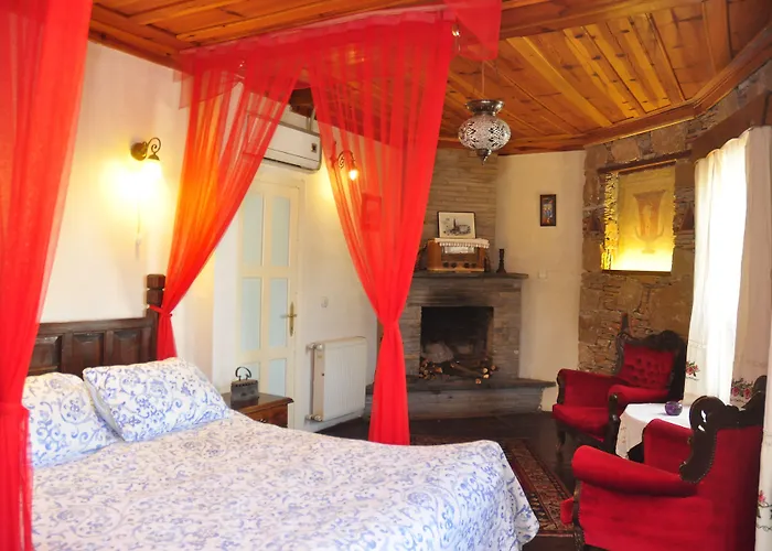 Kirkinca Hotel