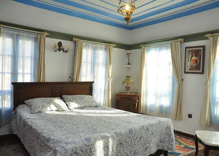Kirkinca Hotel