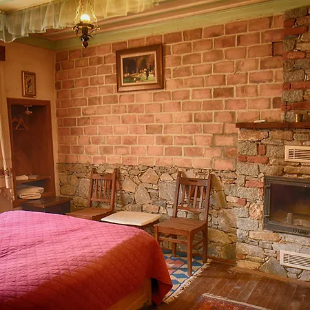 Kirkinca Hotel